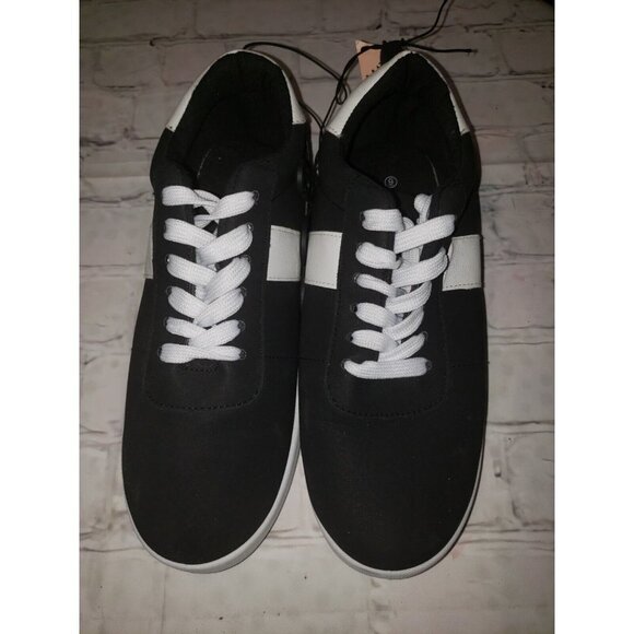 Nwt Ardene Women's Mat+ Comfort Black White Stripe Sneaker Shoes Size 9 - Picture 1 of 6